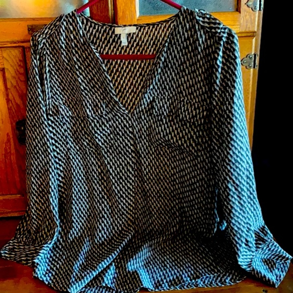 Women’s JOIE 100% silk long sleeved top